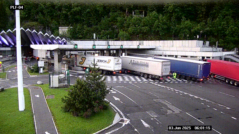 Webcam au péage du tunnel du Mont-Blanc, côté entrée France à Chamonix, au bout de l'A40