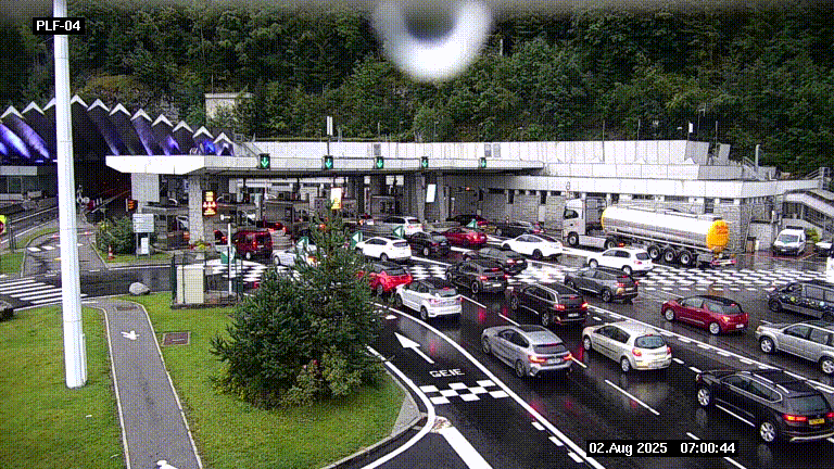 <h2>Webcam au péage du tunnel du Mont-Blanc, côté entrée France à Chamonix, au bout de l'A40</h2>