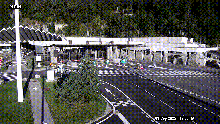Webcam au péage du tunnel du Mont-Blanc, côté entrée France à Chamonix, au bout de l'A40