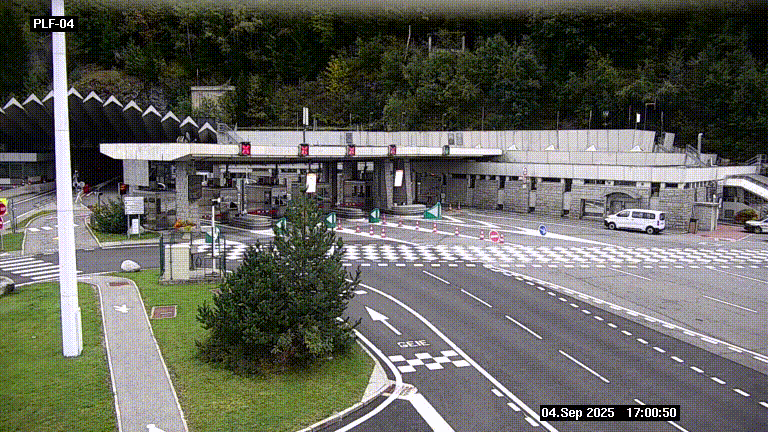 Webcam au péage du tunnel du Mont-Blanc, côté entrée France à Chamonix, au bout de l'A40