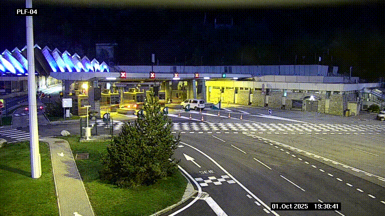 Webcam au péage du tunnel du Mont-Blanc, côté entrée France à Chamonix, au bout de l'A40
