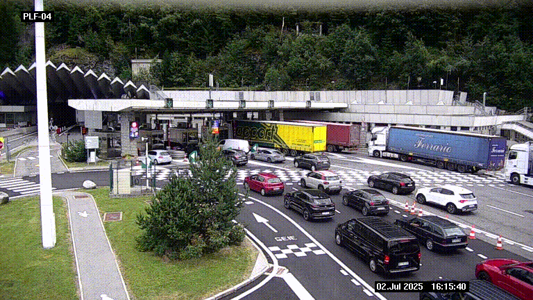 Webcam au péage du tunnel du Mont-Blanc, côté entrée France à Chamonix, au bout de l'A40