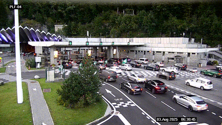 Webcam au péage du tunnel du Mont-Blanc, côté entrée France à Chamonix, au bout de l'A40