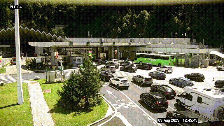 <h2>Webcam au péage du tunnel du Mont-Blanc, côté entrée France à Chamonix, au bout de l'A40</h2>