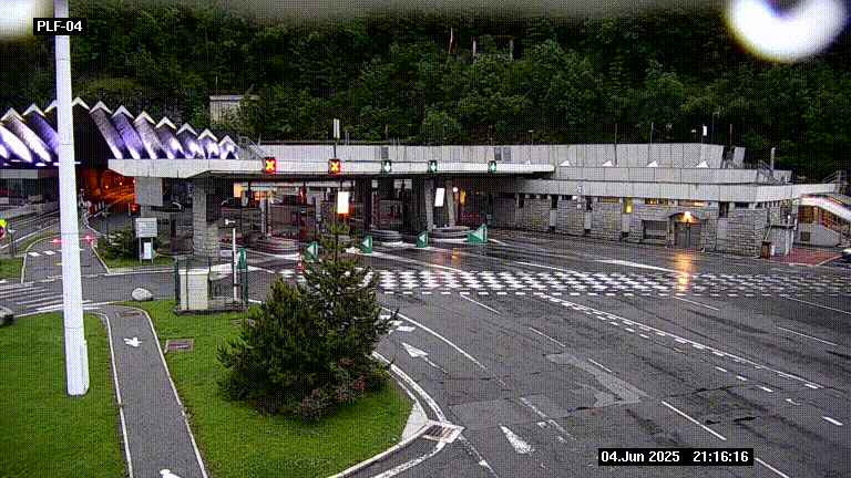 Webcam au péage du tunnel du Mont-Blanc, côté entrée France à Chamonix, au bout de l'A40