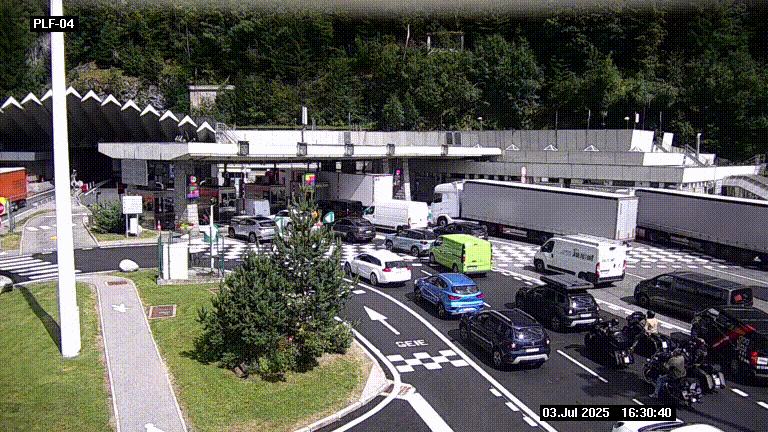 Webcam au péage du tunnel du Mont-Blanc, côté entrée France à Chamonix, au bout de l'A40