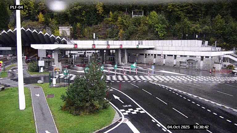 Webcam au péage du tunnel du Mont-Blanc, côté entrée France à Chamonix, au bout de l'A40