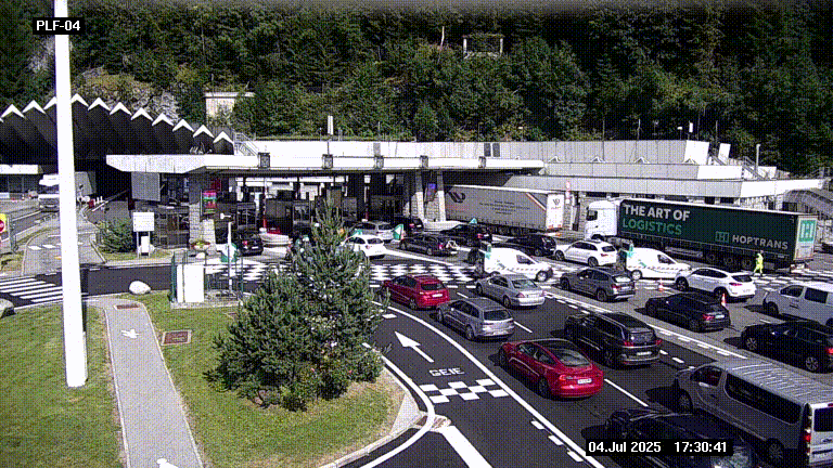 Webcam au péage du tunnel du Mont-Blanc, côté entrée France à Chamonix, au bout de l'A40