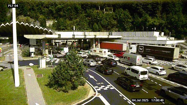 Webcam au péage du tunnel du Mont-Blanc, côté entrée France à Chamonix, au bout de l'A40