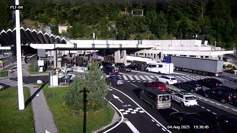 Webcam au péage du tunnel du Mont-Blanc, côté entrée France à Chamonix, au bout de l'A40