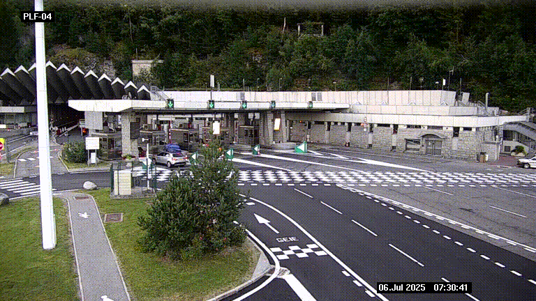 Webcam au péage du tunnel du Mont-Blanc, côté entrée France à Chamonix, au bout de l'A40
