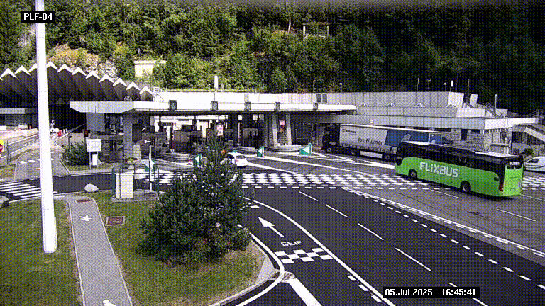 Webcam au péage du tunnel du Mont-Blanc, côté entrée France à Chamonix, au bout de l'A40