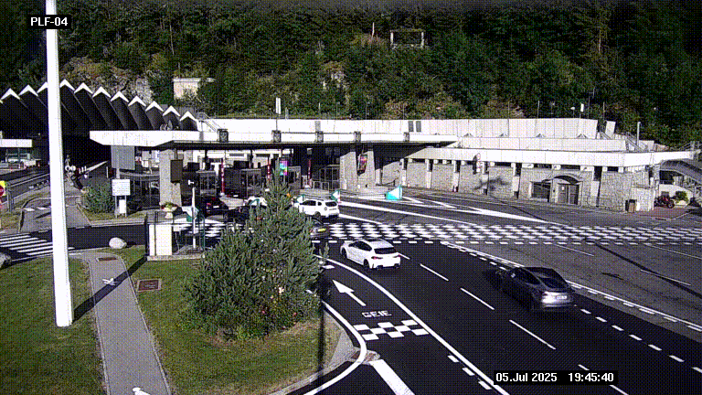 Webcam au péage du tunnel du Mont-Blanc, côté entrée France à Chamonix, au bout de l'A40