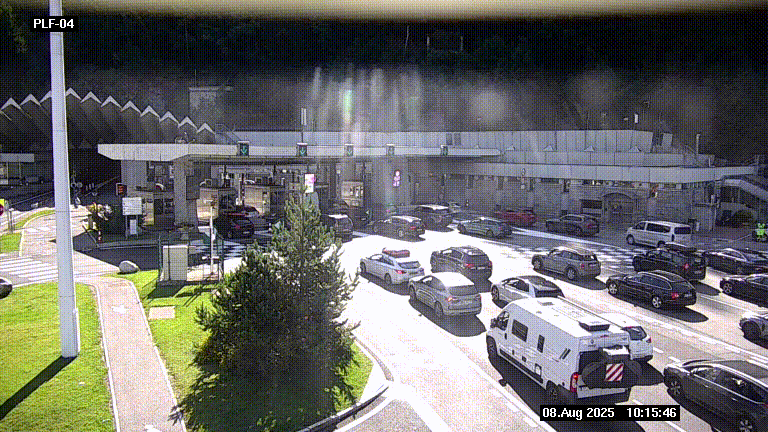 Webcam au péage du tunnel du Mont-Blanc, côté entrée France à Chamonix, au bout de l'A40