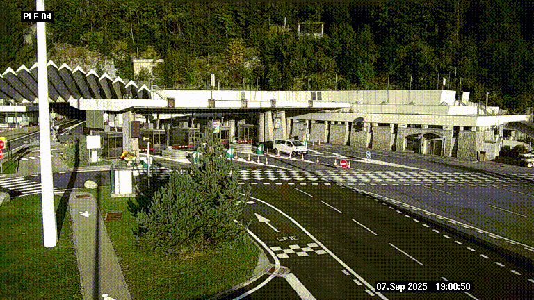 Webcam au péage du tunnel du Mont-Blanc, côté entrée France à Chamonix, au bout de l'A40