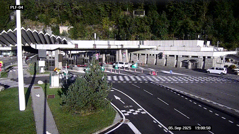 Webcam au péage du tunnel du Mont-Blanc, côté entrée France à Chamonix, au bout de l'A40