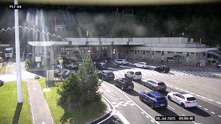Webcam au péage du tunnel du Mont-Blanc, côté entrée France à Chamonix, au bout de l'A40