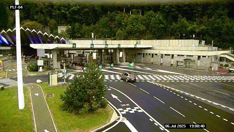 Webcam au péage du tunnel du Mont-Blanc, côté entrée France à Chamonix, au bout de l'A40