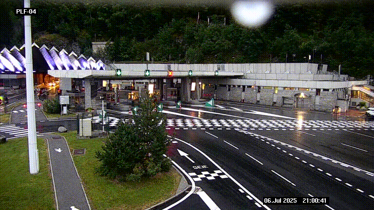 Webcam au péage du tunnel du Mont-Blanc, côté entrée France à Chamonix, au bout de l'A40