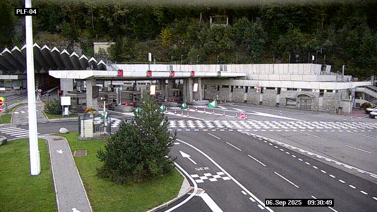 Webcam au péage du tunnel du Mont-Blanc, côté entrée France à Chamonix, au bout de l'A40