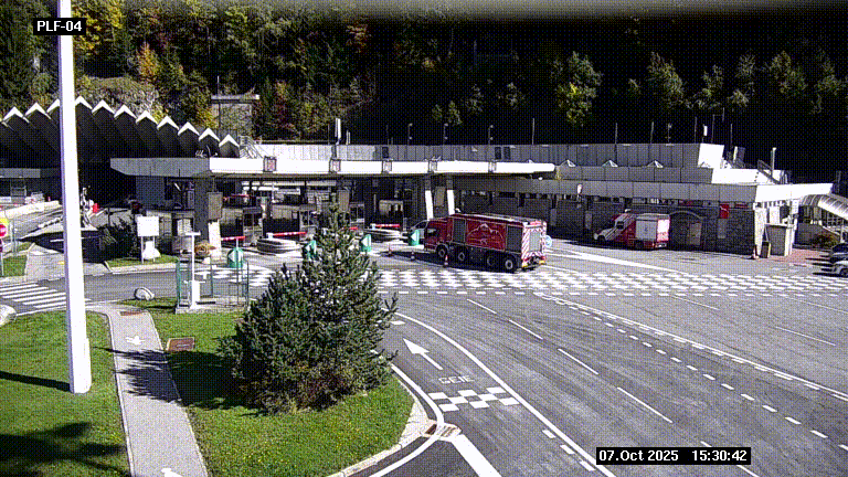 Webcam au péage du tunnel du Mont-Blanc, côté entrée France à Chamonix, au bout de l'A40