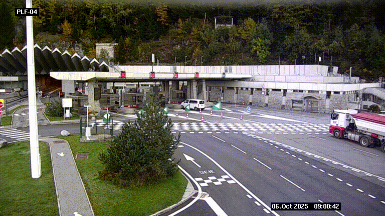 Webcam au péage du tunnel du Mont-Blanc, côté entrée France à Chamonix, au bout de l'A40