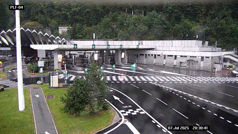 Webcam au péage du tunnel du Mont-Blanc, côté entrée France à Chamonix, au bout de l'A40