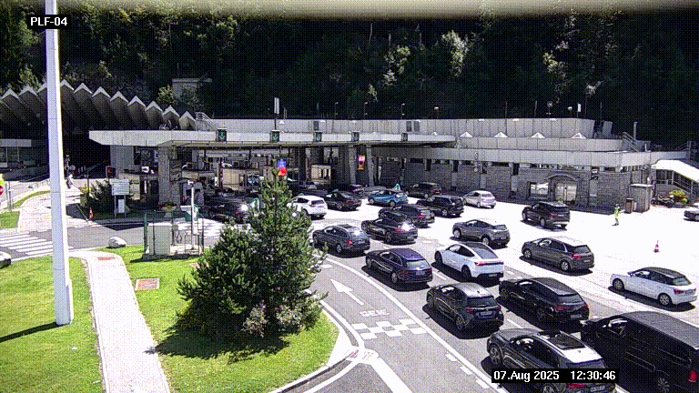Webcam au péage du tunnel du Mont-Blanc, côté entrée France à Chamonix, au bout de l'A40