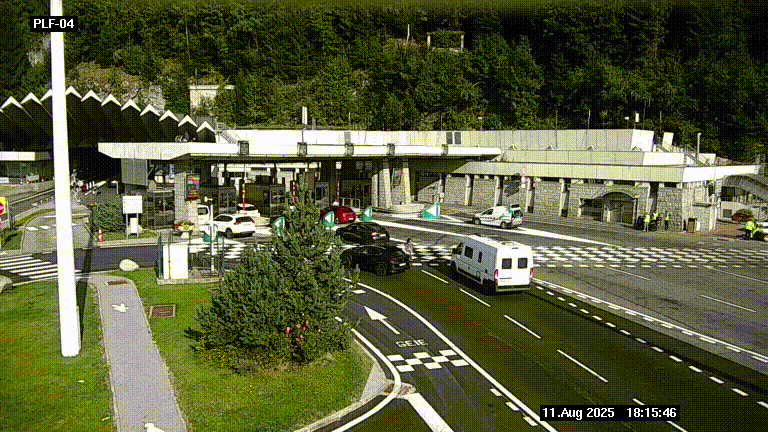 Webcam au péage du tunnel du Mont-Blanc, côté entrée France à Chamonix, au bout de l'A40