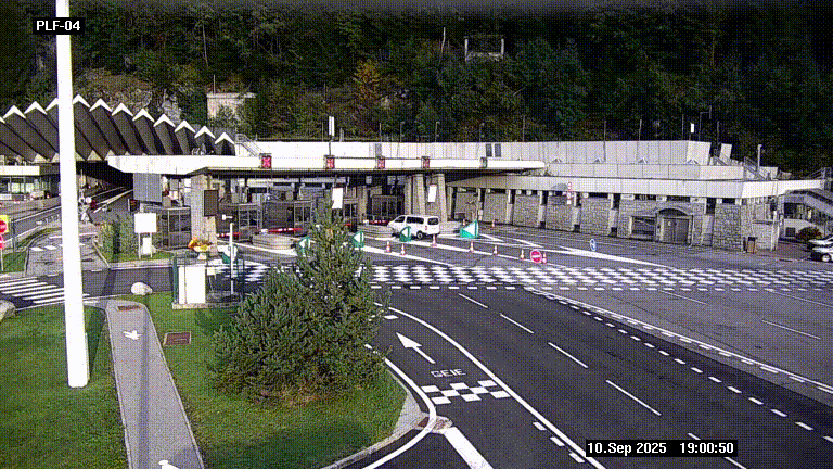 Webcam au péage du tunnel du Mont-Blanc, côté entrée France à Chamonix, au bout de l'A40