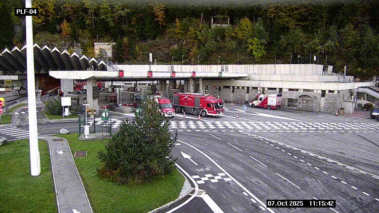Webcam au péage du tunnel du Mont-Blanc, côté entrée France à Chamonix, au bout de l'A40