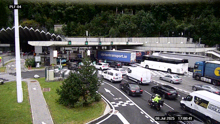 Webcam au péage du tunnel du Mont-Blanc, côté entrée France à Chamonix, au bout de l'A40