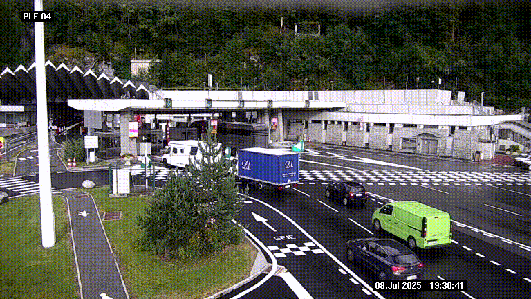 Webcam au péage du tunnel du Mont-Blanc, côté entrée France à Chamonix, au bout de l'A40