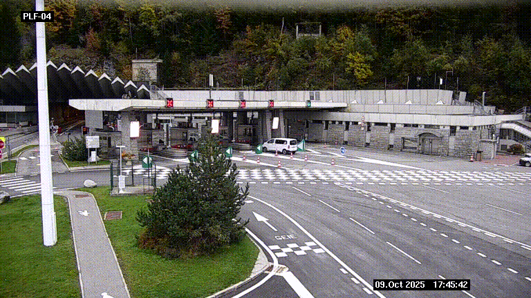 Webcam au péage du tunnel du Mont-Blanc, côté entrée France à Chamonix, au bout de l'A40