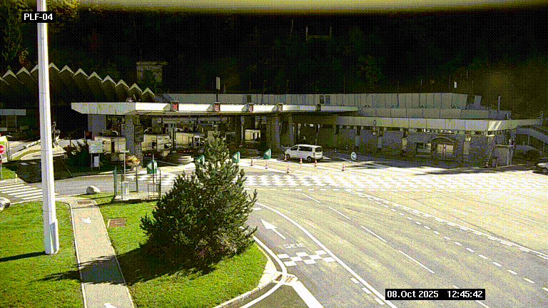 Webcam au péage du tunnel du Mont-Blanc, côté entrée France à Chamonix, au bout de l'A40