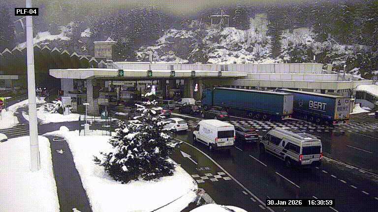 Webcam au péage du tunnel du Mont-Blanc, côté entrée France à Chamonix, au bout de l'A40