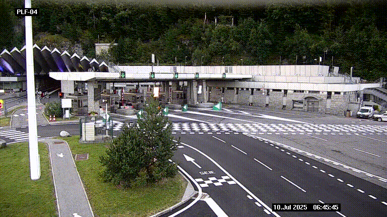 Webcam au péage du tunnel du Mont-Blanc, côté entrée France à Chamonix, au bout de l'A40