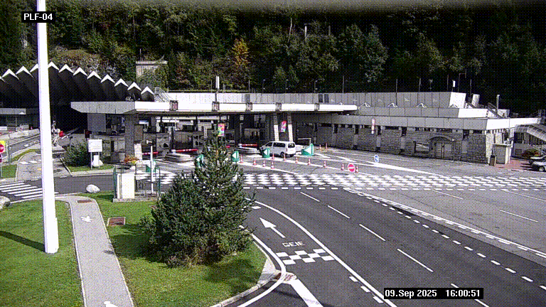Webcam au péage du tunnel du Mont-Blanc, côté entrée France à Chamonix, au bout de l'A40