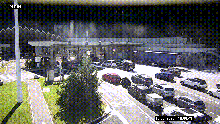 Webcam au péage du tunnel du Mont-Blanc, côté entrée France à Chamonix, au bout de l'A40