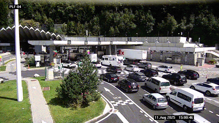 <h2>Webcam au péage du tunnel du Mont-Blanc, côté entrée France à Chamonix, au bout de l'A40</h2>