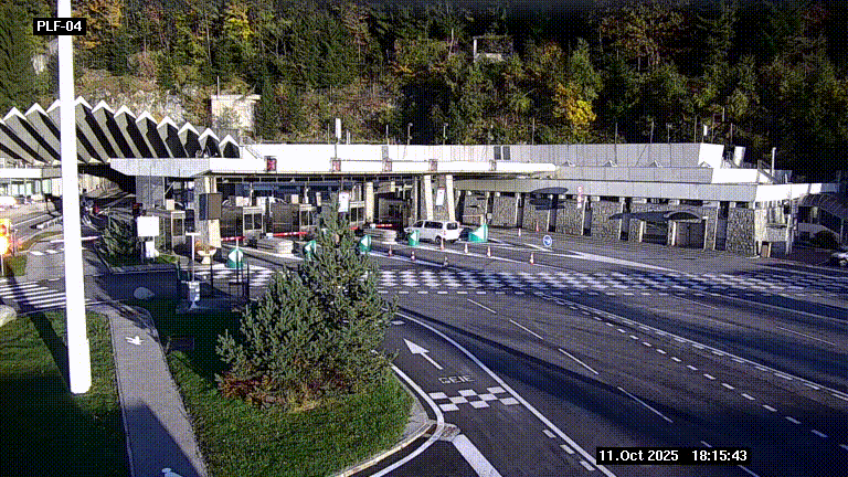 Webcam au péage du tunnel du Mont-Blanc, côté entrée France à Chamonix, au bout de l'A40