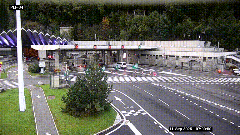 Webcam au péage du tunnel du Mont-Blanc, côté entrée France à Chamonix, au bout de l'A40