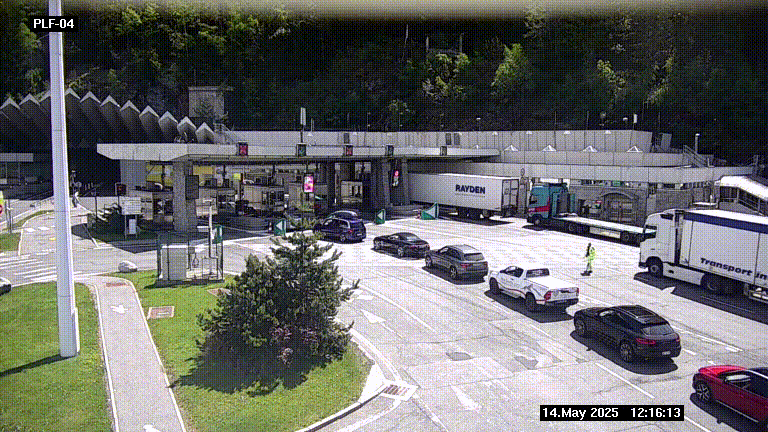 <h2>Webcam au péage du tunnel du Mont-Blanc, côté entrée France à Chamonix, au bout de l'A40</h2>
