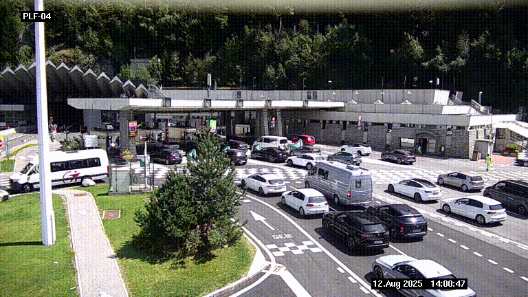 Webcam au péage du tunnel du Mont-Blanc, côté entrée France à Chamonix, au bout de l'A40