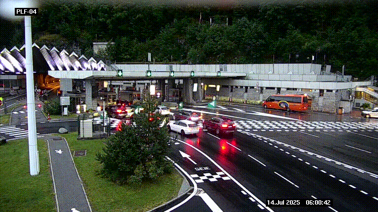 <h2>Webcam au péage du tunnel du Mont-Blanc, côté entrée France à Chamonix, au bout de l'A40</h2>