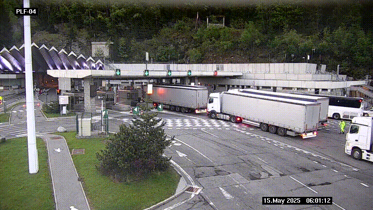 Webcam au péage du tunnel du Mont-Blanc, côté entrée France à Chamonix, au bout de l'A40