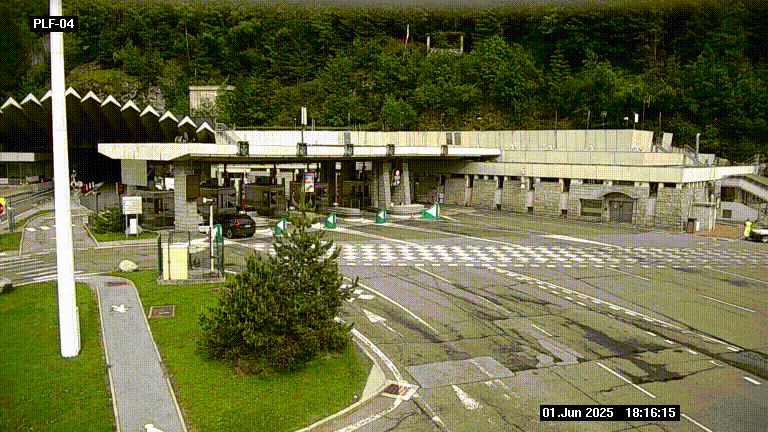 Webcam au péage du tunnel du Mont-Blanc, côté entrée France à Chamonix, au bout de l'A40