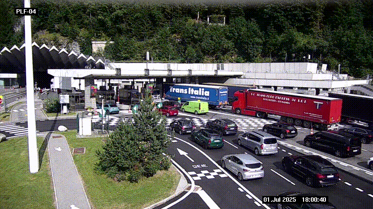 Webcam au péage du tunnel du Mont-Blanc, côté entrée France à Chamonix, au bout de l'A40