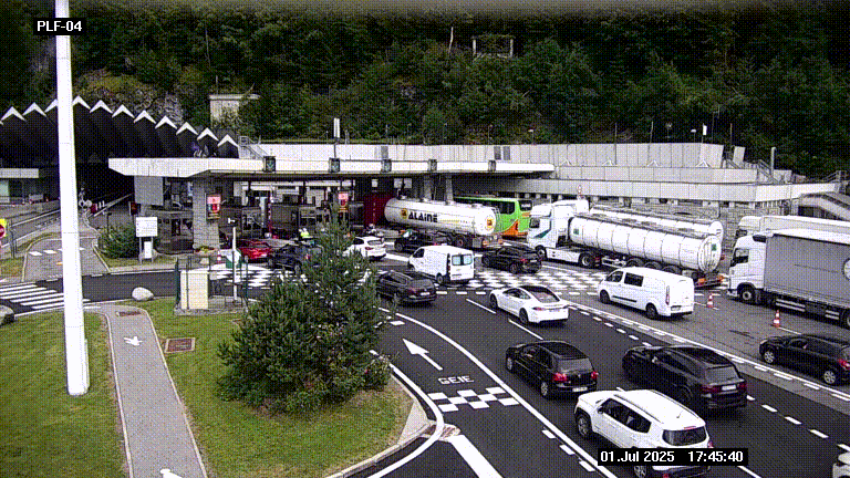Webcam au péage du tunnel du Mont-Blanc, côté entrée France à Chamonix, au bout de l'A40