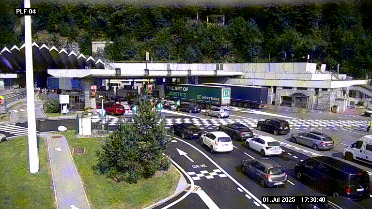 Webcam au péage du tunnel du Mont-Blanc, côté entrée France à Chamonix, au bout de l'A40